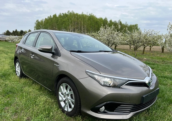 Toyota Auris cena 62000 przebieg: 156000, rok produkcji 2016 z Warszawa małe 436